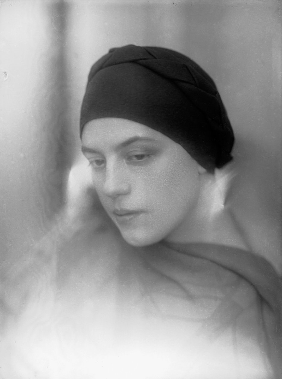 Porträt von Anita Pittoni, ca. 1933 von Wanda Wulz