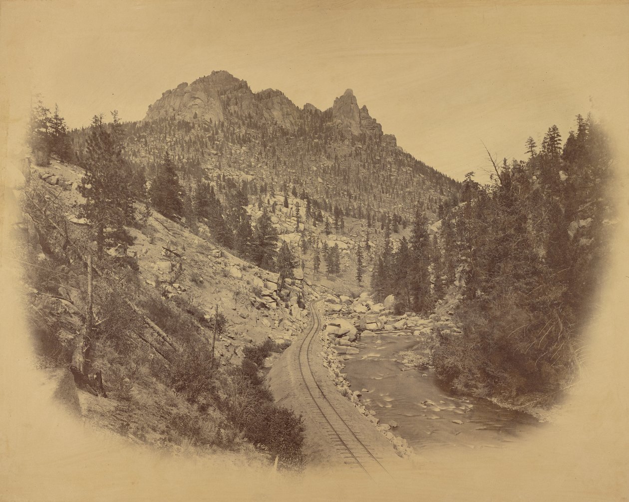 Gebirgspass mit Eisenbahnschienen von William Henry Jackson