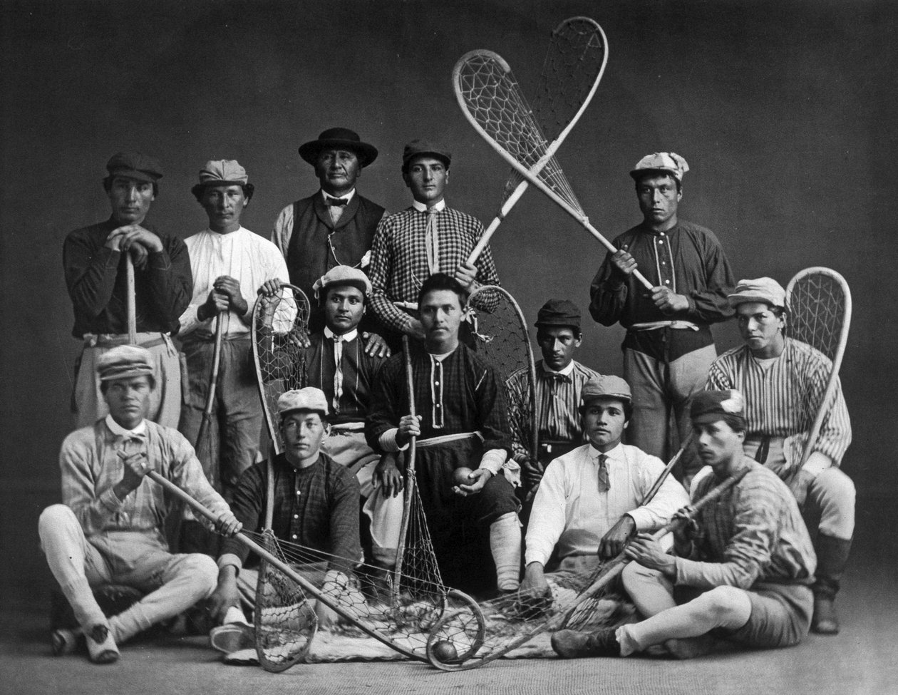 Kanadisches Indianer-Lacrosse-Team, fotografiert von William Notman (1826-1891) von William Notman