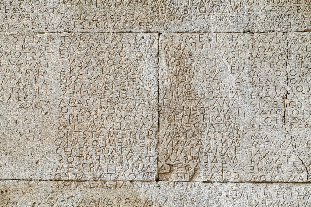 Gortyna-Code, Inschrift in Griechisch. Mitte des 5. Jahrhunderts v. Chr. von . .