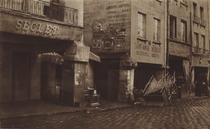 Fragment der Hallenpfeiler von (after) French Photographer