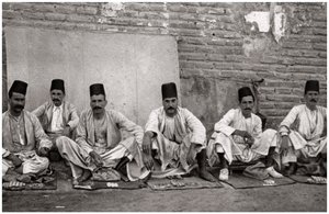 Türkische Geldwechsler, Bagdad, Irak, 1925 von A. Kerim