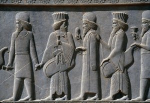 Detail eines Prozessionsfrieses auf der Ostseite des Apadana-Palastes, Persepolis, Iran, ca. 518-465 v. Chr.