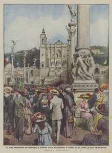 Auf der Monumentalbrücke am Sonntagnachmittag bei der Ausstellung in Turin, die besucht wurde von Achille Beltrame
