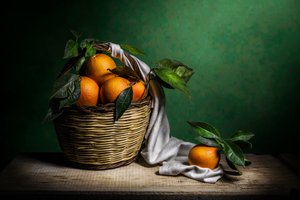 Frische Orangen-Stillleben