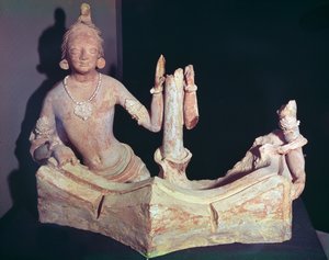 Naga, die aus dem Wasser auftaucht, aus Fondukistan von Afghan School