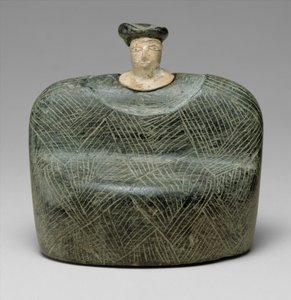 Axtkopf mit Schaftloch und vogelköpfigem Dämon, Eber und Drache, ca. spätes 3. bis frühes 2. Jahrtausend v. Chr. von Age Bronze
