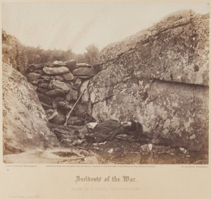 Heim eines Rebellen-Scharfschützen, Gettysburg, Juli von Alexander Gardner