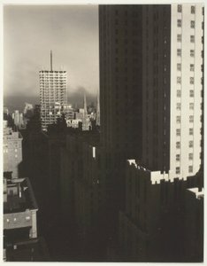 Von meinem Fenster im Shelton, West von Alfred Stieglitz