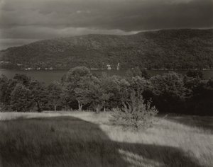 Lake George vom Hügel von Alfred Stieglitz
