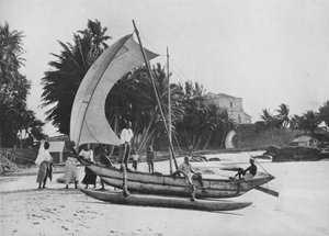 Ausleger-Fischerkanu am Mount Lavinia Meeresufer, ca. 1890-1910