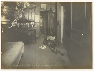 Ansicht des Speisesaals, wo die Leiche entdeckt wurde von Alphonse Bertillon