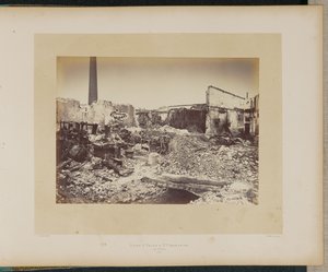 Usine J. Falck et Cie abgebrannt, in La Villette. von Alphonse J. Liébert