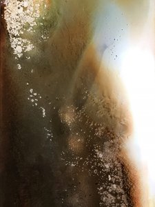 Goldener organischer Fluss