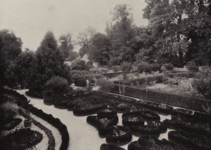 Mount Vernon: Blumengarten von American Photographer (after)
