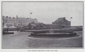 Ansicht des Brighton Casinos und Parks (s/w Foto) von American Photographer (after)
