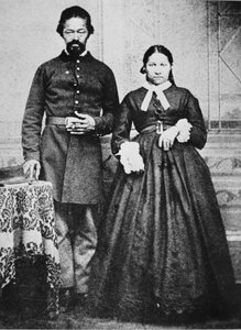Ein schwarzer Soldat der Unionsarmee mit seiner Frau, ca. 1865