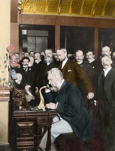 Alexander Graham Bell (1847-1922) eröffnete die Fernleitung New York-Chicago, 18. Oktober