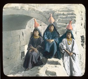 Ägypten - Arabische Wasserträgerinnen von American Photographer