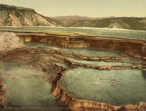 Summit Basin, Mammoth Hot Spring, Yellowstone Nationalpark, ca. 1898