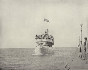 Das Walfang-Dampfschiff von American Photographer