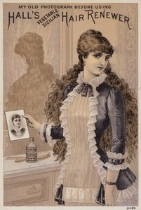 Mädchen mit ihrem Foto von American School