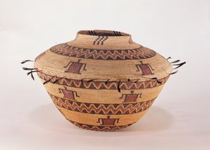 Pomo-Federbesetzter Aufbewahrungskorb aus Kalifornien von American School
