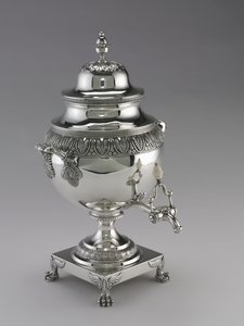 Teekanne, hergestellt von Harvey Lewis, 1811-25