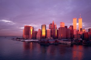 Blick auf das Finanzviertel über den East River von American School
