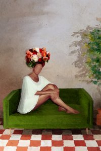 Blumenfrau auf Sofa von Andile Bokweni
