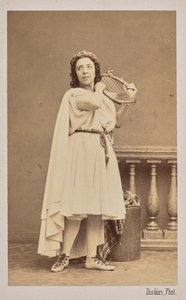 Porträt der Sängerin und Komponistin Pauline Viardot von Andre Adolphe Eugene Disderi