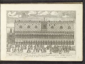 Fassade des Dogenpalastes in Venedig