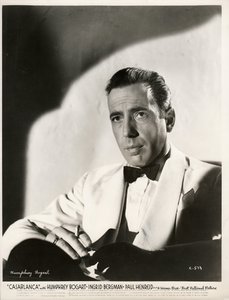 Humphrey Bogart (1899-1957) im Film Casablanca von Michael Curtiz, Anonym