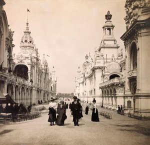 Weltausstellung von 1900 in Paris: Esplanade des Invalides. Private Sammlung von Anonymous Anonymous