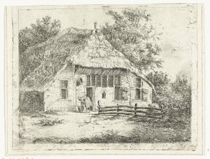 Frau, die sich bei einem Korb vor einem Haus in Staphorst vorbeugt von Anthonie van den Bos