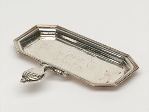 Kerzenlöscher-Tablett, Board of Ordnance, ca. 1696 von Anthony Nelme