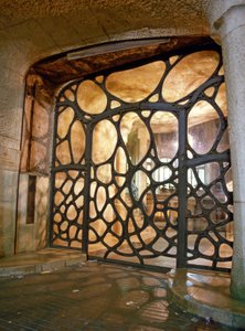 La Casa Mila, La Pedrera, Passeig de Gracia in Barcelona (Spanien). Architekt Antoni Gaudi i Cornet (1852-1926)