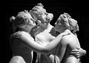 Antonio Canovas Statue Die drei Grazien, 2019