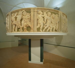 Post-restaurierte Außenkanzel der Kathedrale von Prato