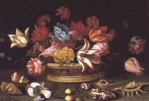 Ein Korb mit Blumen und Muscheln auf einem Sims von Balthasar van der Ast