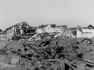 Die Bombardierungen von Sermide: im Zweiten Weltkrieg beschädigte Gebäude