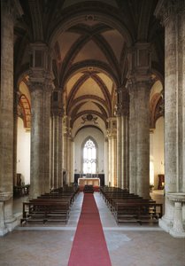 Innenansicht der Kirche von Pienza von Bernardo Rossellino