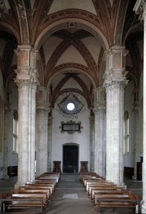 Innenansicht der Kirche von Pienza von Bernardo Rossellino