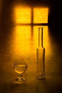 Goldenes Lichtfenster Stillleben