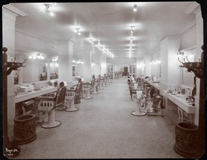 Friseursalon im Hotel Knickerbocker, 1906