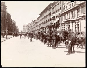 Das Personal des Gouverneurs erwartet die Ankunft von Li Hung Chang im Waldorf Astoria Hotel, 34th Street, New York, 1896