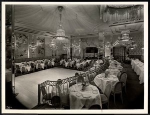 Der Iridium-Raum im Hotel St. Regis, 1937 von Byron Company