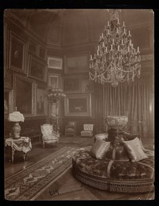Die Residenz von Mrs. William Astor, 5th Avenue und 34th Street, New York, 1894 von Byron Company