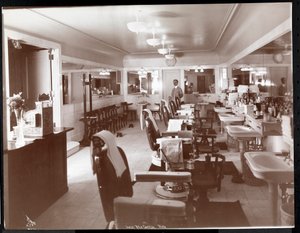 Der Friseursalon im Philadelphia Ritz-Carlton Hotel, 1913
