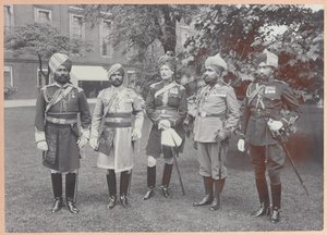 Indische Ordonnanzoffiziere des Königs, 1911